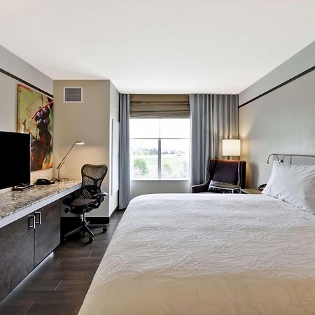 Hilton Garden Inn Detroit Troy Extérieur photo